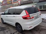 Suzuki Ertiga 2022 годаfor9 700 000 тг. в Алматы – фото 2