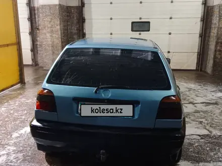 Volkswagen Golf 1993 года за 800 000 тг. в Кокшетау