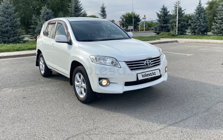 Toyota RAV4 2010 года за 7 500 000 тг. в Талдыкорган