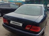 Mercedes-Benz E 230 1997 годаfor2 200 000 тг. в Алматы – фото 4