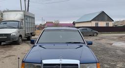 Mercedes-Benz E 220 1993 года за 1 000 000 тг. в Кокшетау – фото 2