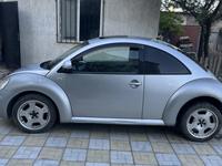 Volkswagen Beetle 2000 года за 2 300 000 тг. в Атырау