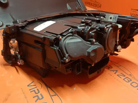 Фара передняя правая BMW 5 Series F10 LED Adaptive за 400 000 тг. в Алматы – фото 3