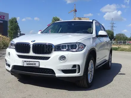 BMW X5 2014 года за 9 999 999 тг. в Актобе – фото 2