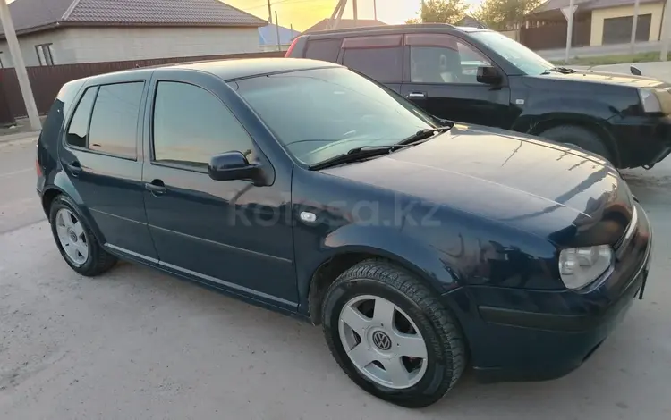 Volkswagen Golf 2000 года за 1 380 000 тг. в Атырау