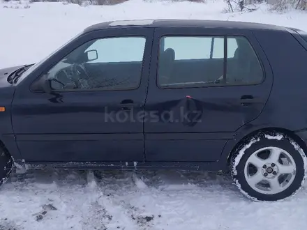 Volkswagen Golf 1993 года за 900 000 тг. в Камысты – фото 3