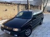 Volkswagen Passat 1992 годаүшін1 400 000 тг. в Усть-Каменогорск