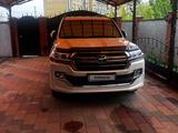 Toyota Land Cruiser 2019 года за 39 000 000 тг. в Актобе