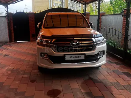 Toyota Land Cruiser 2019 года за 39 000 000 тг. в Актобе