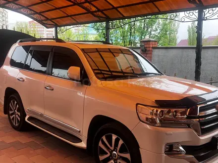 Toyota Land Cruiser 2019 года за 39 000 000 тг. в Актобе – фото 2
