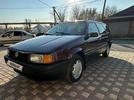 Volkswagen Passat 1993 года за 1 900 000 тг. в Шымкент – фото 17