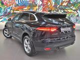 Jaguar F-Pace 2017 года за 17 900 000 тг. в Алматы – фото 4