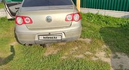 Volkswagen Passat 2007 года за 3 300 000 тг. в Тобыл – фото 4