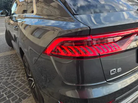 Audi Q8 2020 года за 27 900 000 тг. в Алматы – фото 8