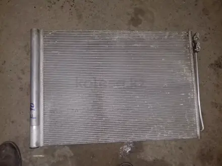 Радиатор кондиционера BMW F10 за 40 000 тг. в Алматы – фото 3