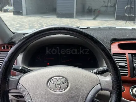 Toyota Camry 2005 года за 5 500 000 тг. в Тараз – фото 13