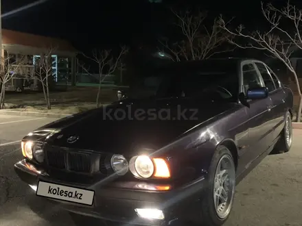 BMW 520 1995 года за 2 300 000 тг. в Актау – фото 3