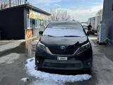 Toyota Sienna 2016 года за 10 000 000 тг. в Алматы