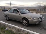 Toyota Camry 1999 года за 2 300 000 тг. в Тараз – фото 2