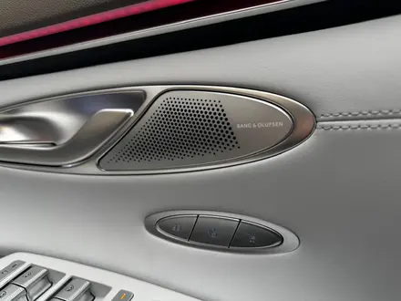 Genesis GV70 2.5T 2025 года за 31 190 000 тг. в Алматы – фото 15