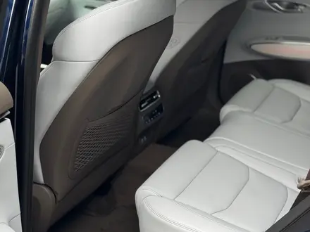 Genesis GV70 2.5T 2025 года за 31 190 000 тг. в Алматы – фото 18