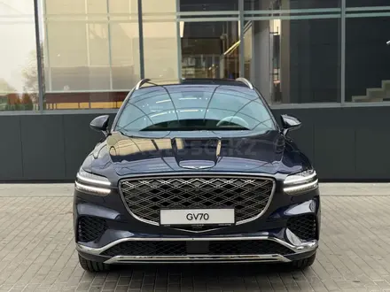 Genesis GV70 2.5T 2025 года за 31 190 000 тг. в Алматы – фото 2