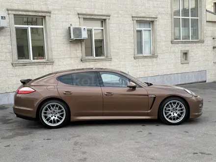 Porsche Panamera 2013 года за 27 000 000 тг. в Алматы – фото 4