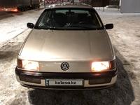 Volkswagen Passat 1990 годаfor1 900 000 тг. в Уральск