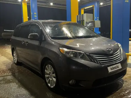 Toyota Sienna 2013 года за 8 999 999 тг. в Актау – фото 12