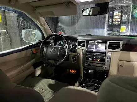 Lexus LX 570 2014 года за 27 000 000 тг. в Алматы – фото 3