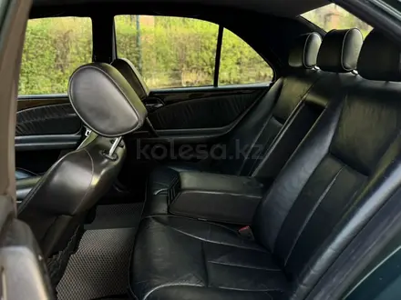 Mercedes-Benz E 230 1997 года за 2 800 000 тг. в Алматы – фото 13