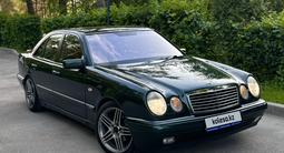 Mercedes-Benz E 230 1997 года за 2 800 000 тг. в Алматы