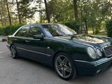 Mercedes-Benz E 230 1997 года за 2 800 000 тг. в Алматы – фото 5