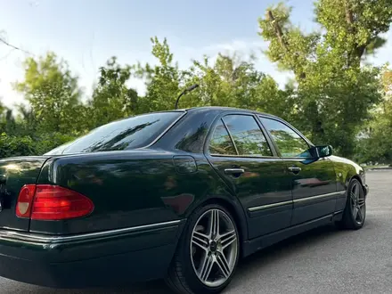 Mercedes-Benz E 230 1997 года за 2 800 000 тг. в Алматы – фото 9