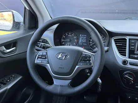 Hyundai Accent 2019 года за 7 950 000 тг. в Актобе – фото 19