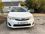 Toyota Camry 2014 года за 10 000 000 тг. в Байтерек – фото 4