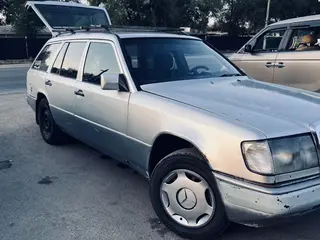 Mercedes-Benz E 250
