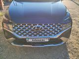 Hyundai Santa Fe 2021 года за 13 900 000 тг. в Талдыкорган