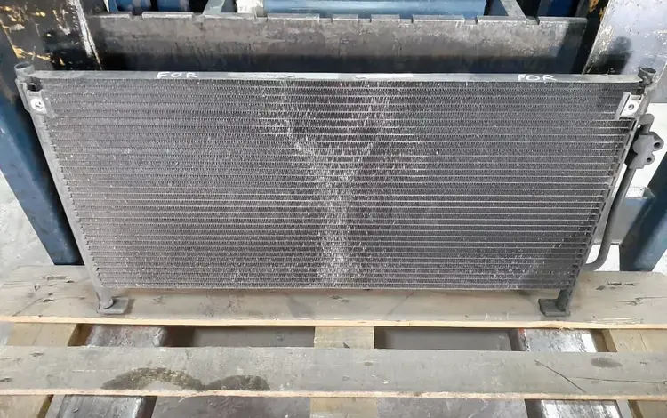 Радиатор кондиционера на Lexus GS160. за 20 000 тг. в Алматы