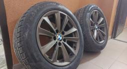 Диски F10 Идеал на Зимней резине! за 185 000 тг. в Алматы