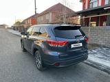 Toyota Highlander 2017 года за 17 300 000 тг. в Алматы – фото 4