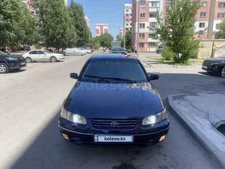 Toyota Camry 1997 года за 2 870 000 тг. в Алматы – фото 2