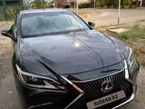 Lexus ES 250 2019 годаүшін16 000 000 тг. в Атырау – фото 3
