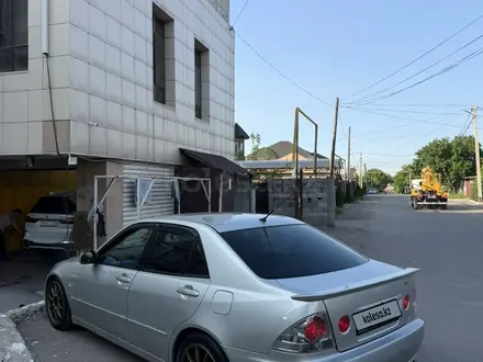 Toyota Altezza 1999 года за 4 000 000 тг. в Алматы – фото 4