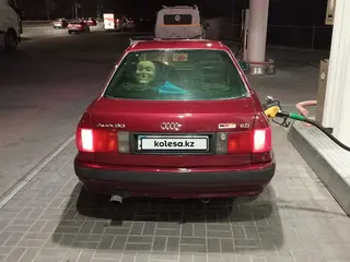 Audi 80