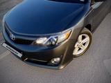 Toyota Camry 2013 года за 9 699 900 тг. в Жанаозен – фото 5