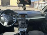 Opel Astra 2010 года за 2 000 000 тг. в Костанай – фото 2