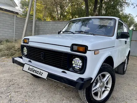 ВАЗ (Lada) Lada 2121 1999 года за 1 470 000 тг. в Алматы – фото 5