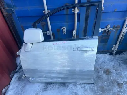 Привозная передняя левая дверь на Lexus RX300 за 60 000 тг. в Астана