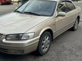 Toyota Camry 1998 годаүшін4 200 000 тг. в Алматы – фото 5